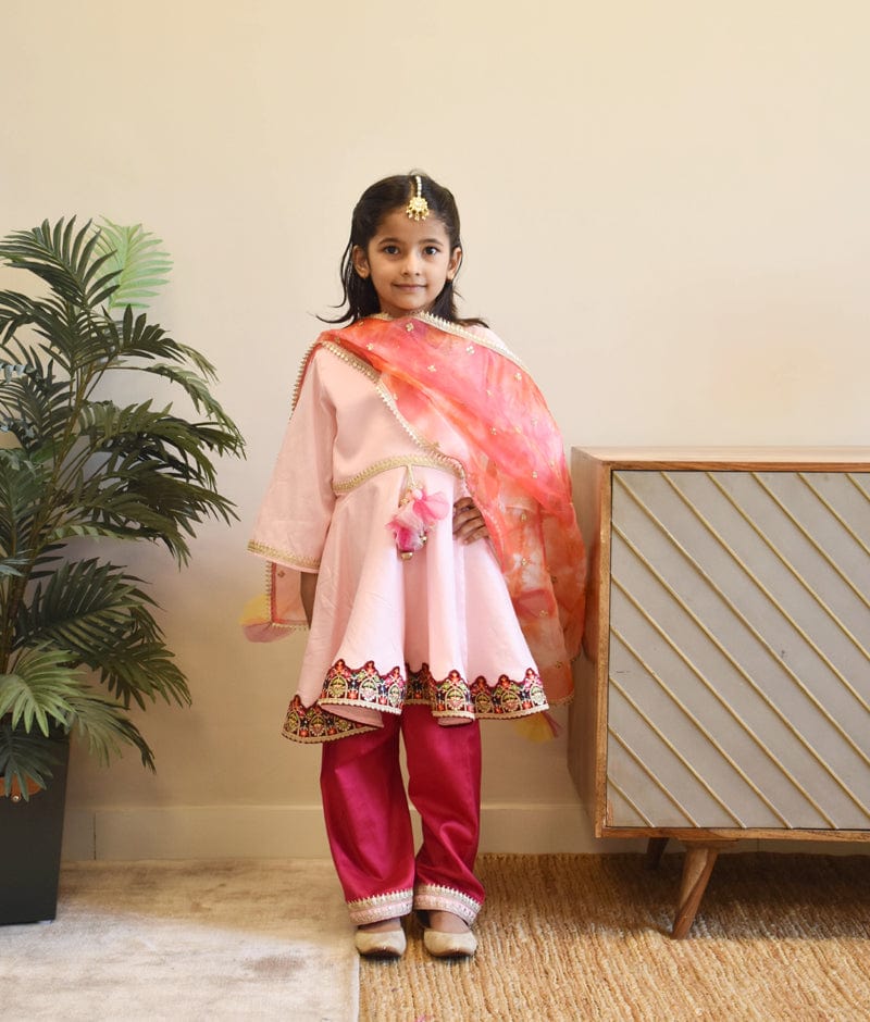 Twara Baby pink intricate printed 3/4th sleeve cotton nyra cut long kurti